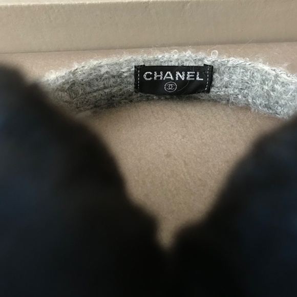 Chanel earmuffs - Picture 5 of 5